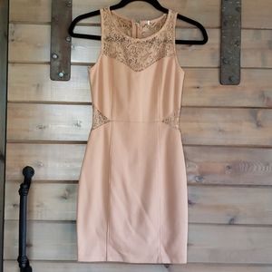 Forever 21 Nude Form fitted dress Lace